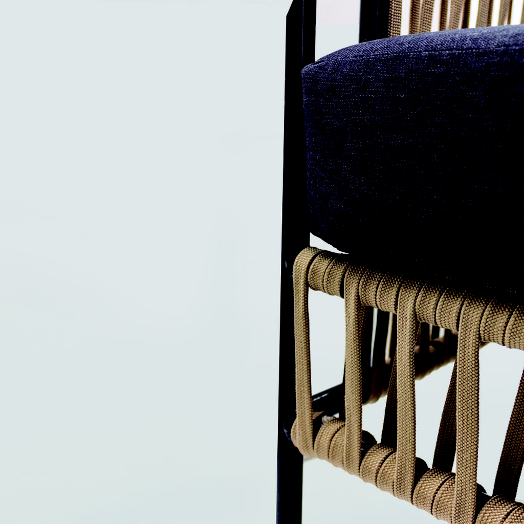 Chetumal love seat acero galvanizado negro y textilene beige con tela loneta // Exterior 100%_31016