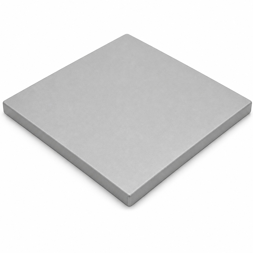 Cubierta metálica 80 x 80 gris claro // Exterior techado